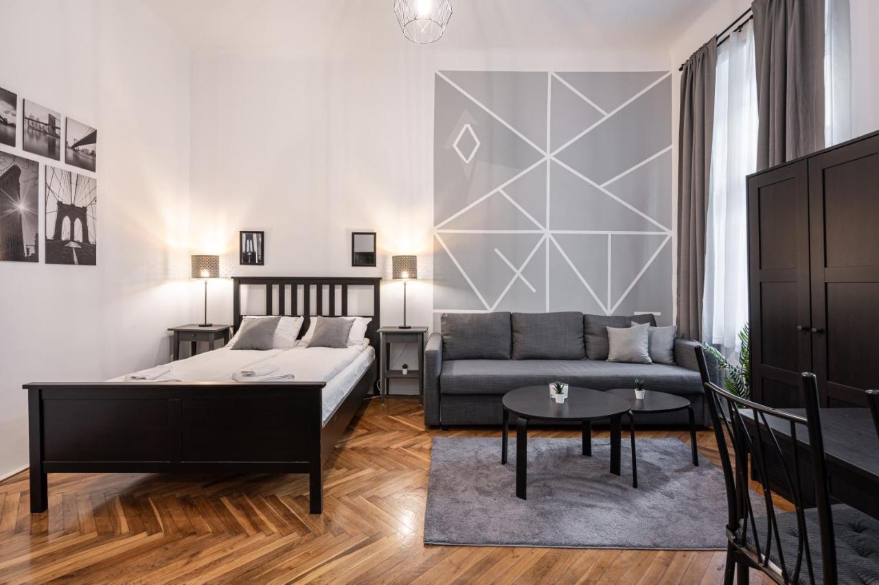 B8 - Grand Boulevard Cozy Apartment - Best Location By Bqa Βουδαπέστη Εξωτερικό φωτογραφία